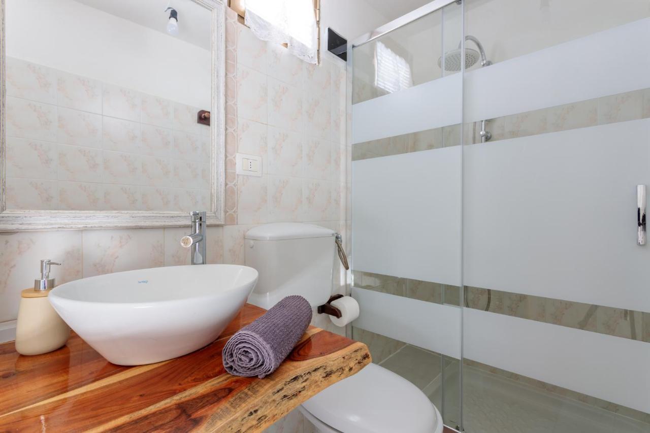 Tiria House Bosa - Casa Vacanze Extérieur photo