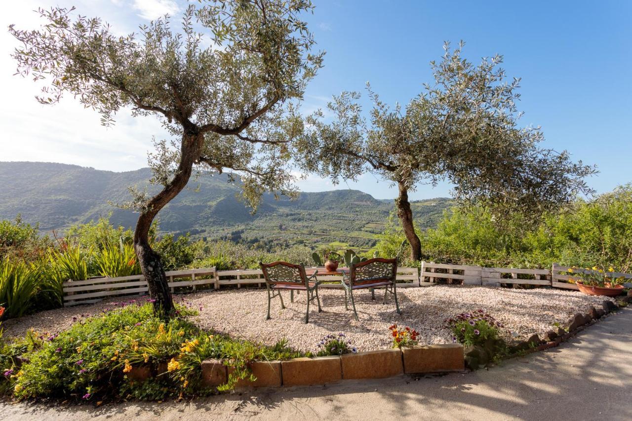 Tiria House Bosa - Casa Vacanze Extérieur photo